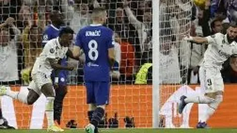 利兹联绝地反击！格瓦迪奥尔尝鲜黄牌套餐，卢卡斯-恩梅加点球神扑后逆袭建功，2-2逆转战平惊心动魄！